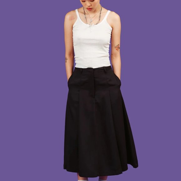 UNIF BLACK MIZUKI A-Line SKIRT Size Small NWT - Picture 2 of 4